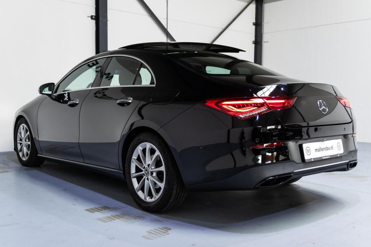 Mercedes-Benz CLA-KLASSE 180 Business Solution Luxury PANO/MEMORY/LEER/NAP/DEALEROH