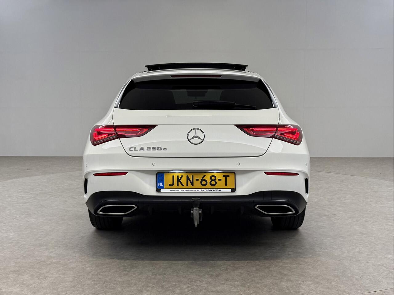 Mercedes-Benz CLA-KLASSE Shooting brake 250 e AMG Night | SOH 97% | Pano | Sfeerverl. | Burmester | Virtual | Camera | Trekh. | Carplay | Adaptive Cruise
