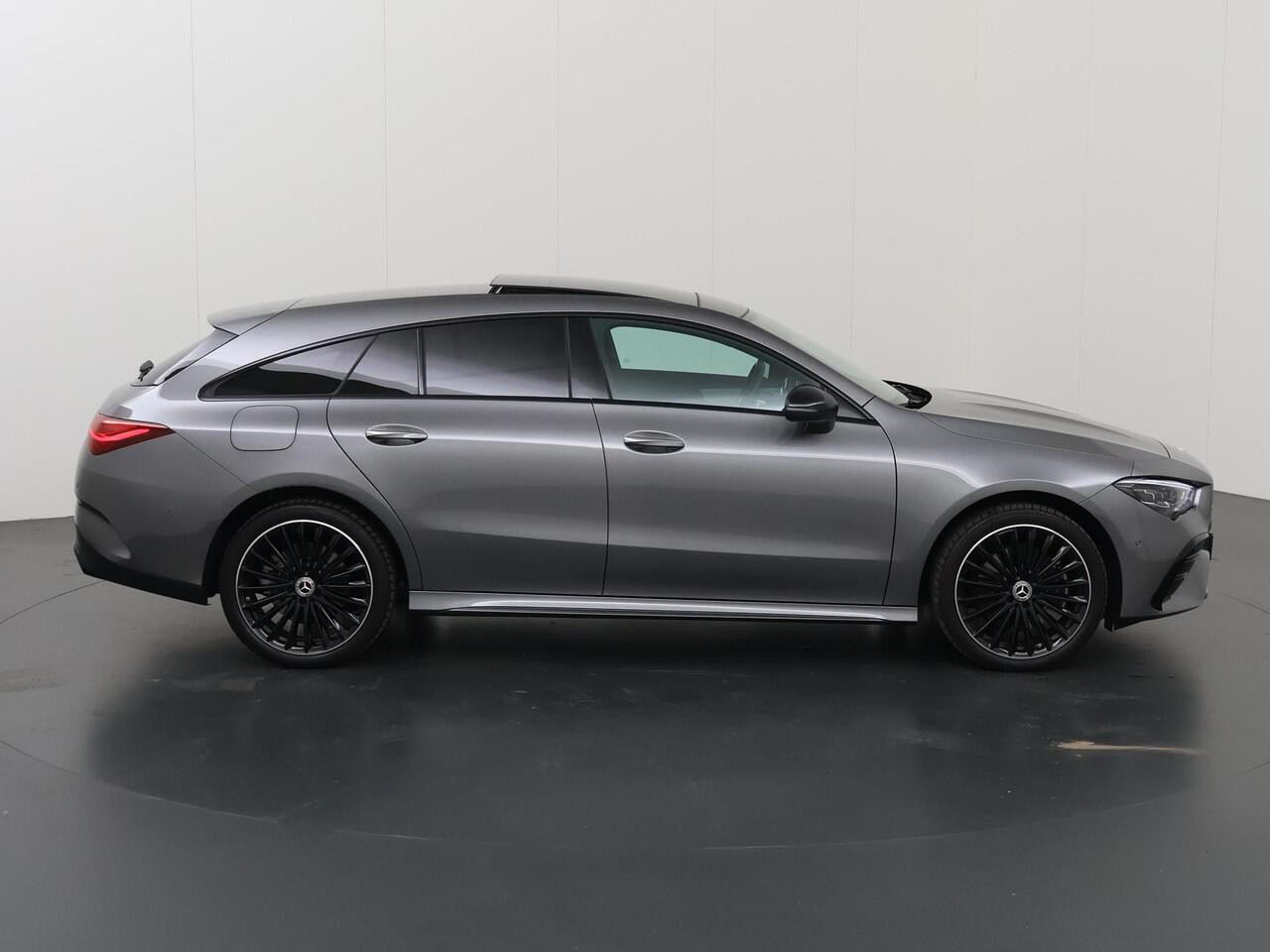 Mercedes-Benz CLA-KLASSE Shooting Brake 250e Star Edition AMG Line | Panorama schuifdak | MULTIBEAM LED | Nightpakket | Sfeerverlichting | Multispaak Velgen
