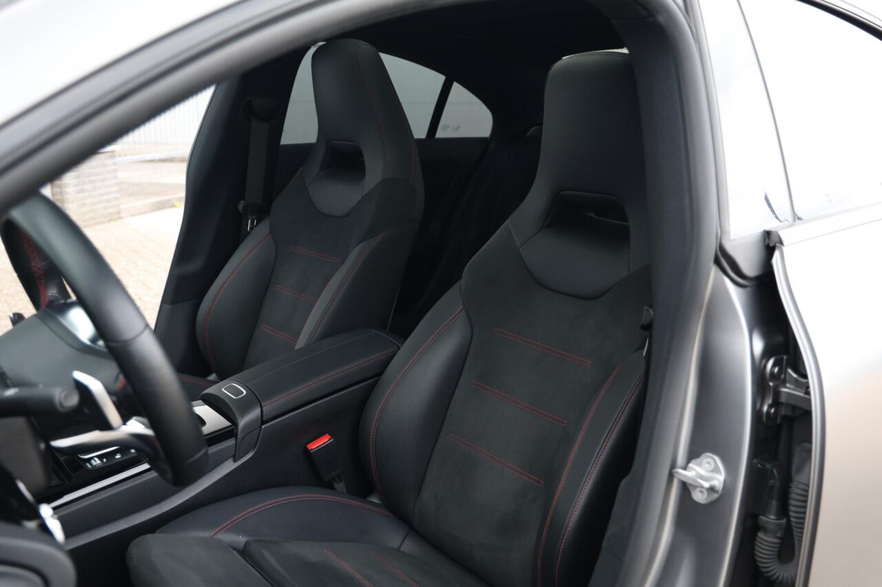 Mercedes-Benz CLA-KLASSE 200 164PK AMG Night Aut. Pano|Trekh|Elek stoelen|Mat|Sfeervl