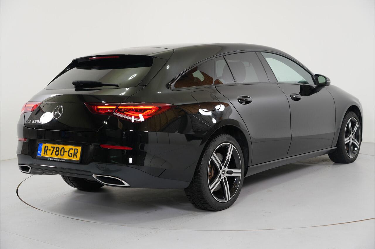Mercedes-Benz CLA-KLASSE Shooting Brake 250 e Night 218 pk PHEV | Trekhaak | Camera | Sfeerverlichting | Apple/Android |