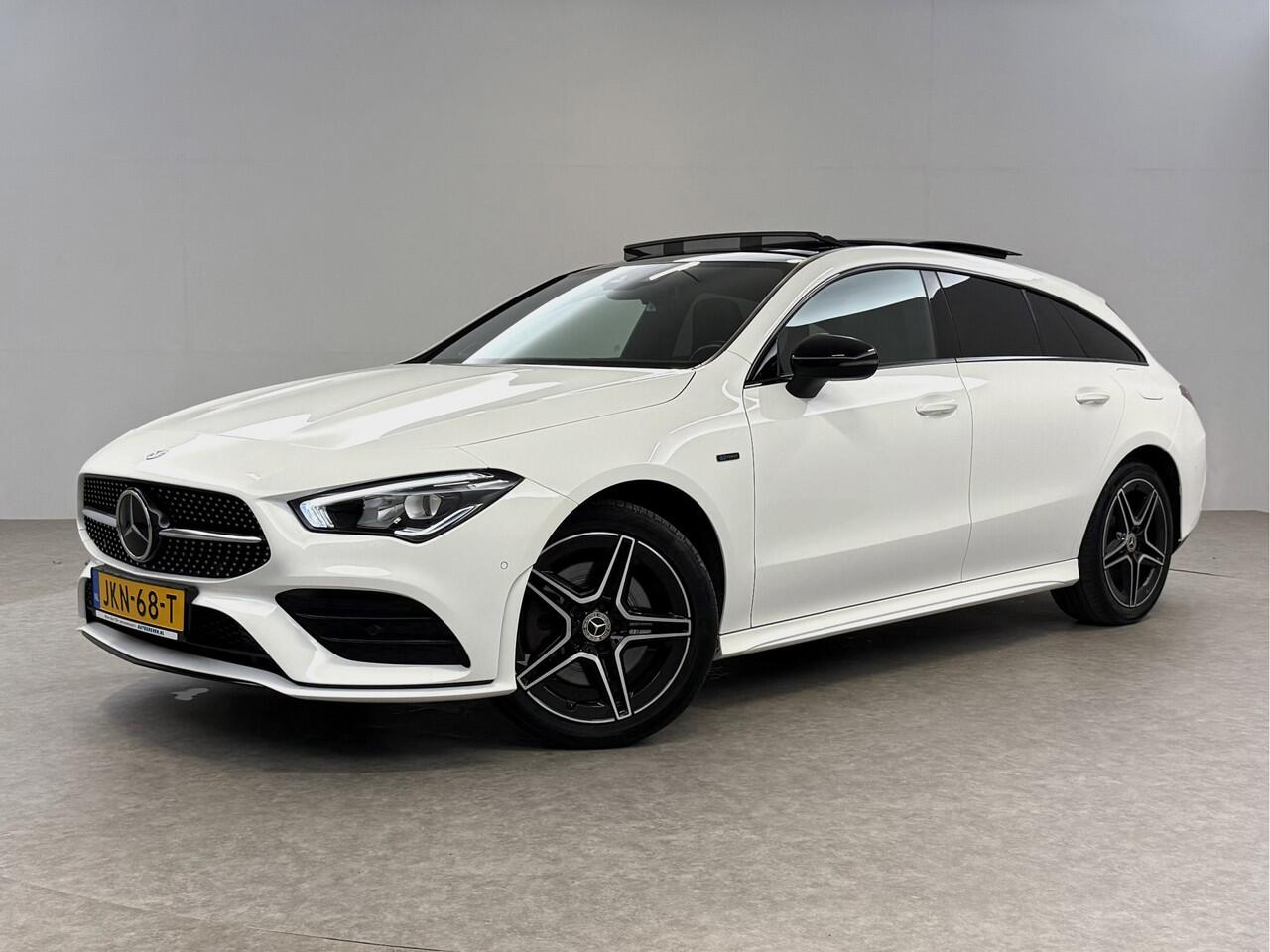 Mercedes-Benz CLA-KLASSE Shooting brake 250 e AMG Night | SOH 97% | Pano | Sfeerverl. | Burmester | Virtual | Camera | Trekh. | Carplay | Adaptive Cruise