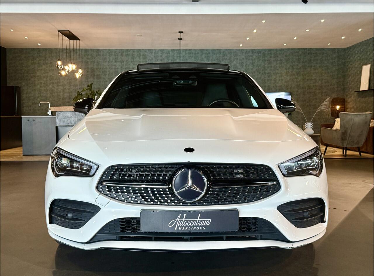 Mercedes-Benz CLA-KLASSE Shooting Brake 200 AMG I Pano I Camera I 2x Memory