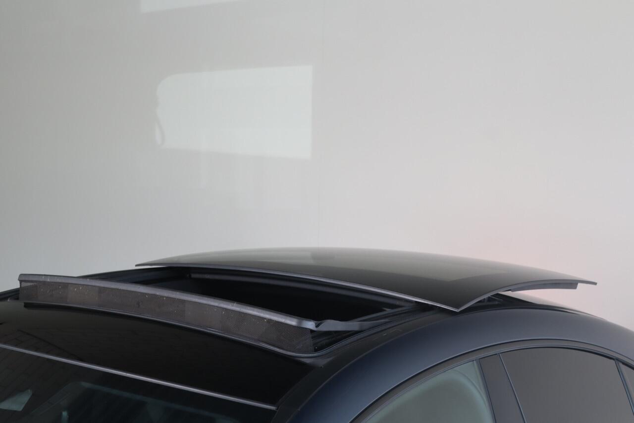 Mercedes-Benz CLA-KLASSE 200 Business Solution AMG NL-Auto!! Pano I Elek.Stoelen I Key-Less