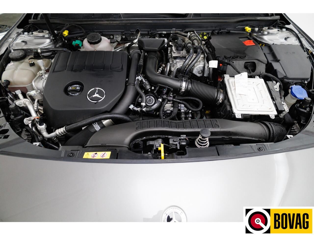 Mercedes-Benz CLA-KLASSE Shooting Brake 250 e AMG Line nw. model | Panoramadak | 19" zomer en winterset | Stoelverw. | Navigatie | Camera, Car-play, Sfeerverlichting