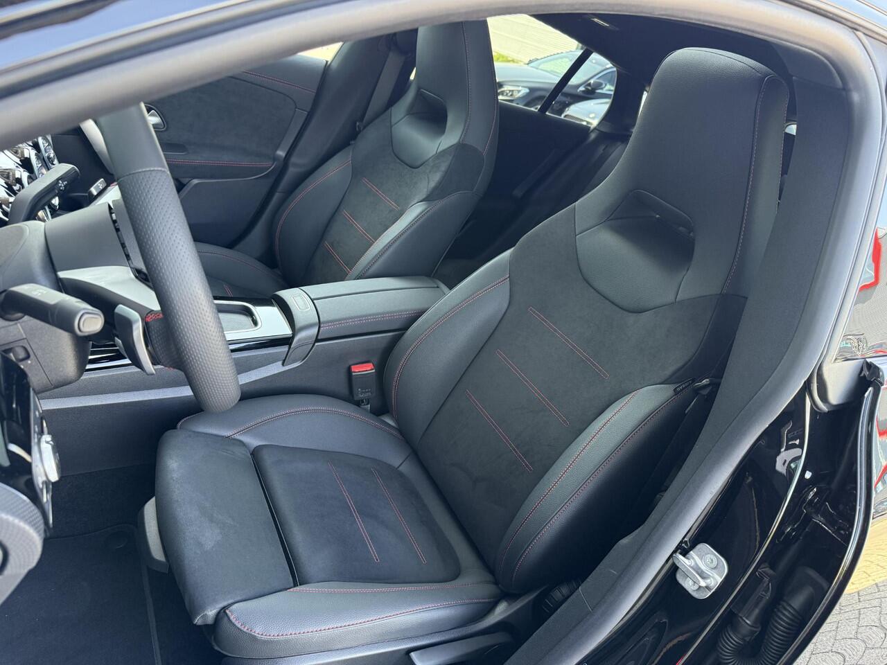 Mercedes-Benz CLA-KLASSE Shooting Brake 180 Star Edition LIMITED Panorama dak