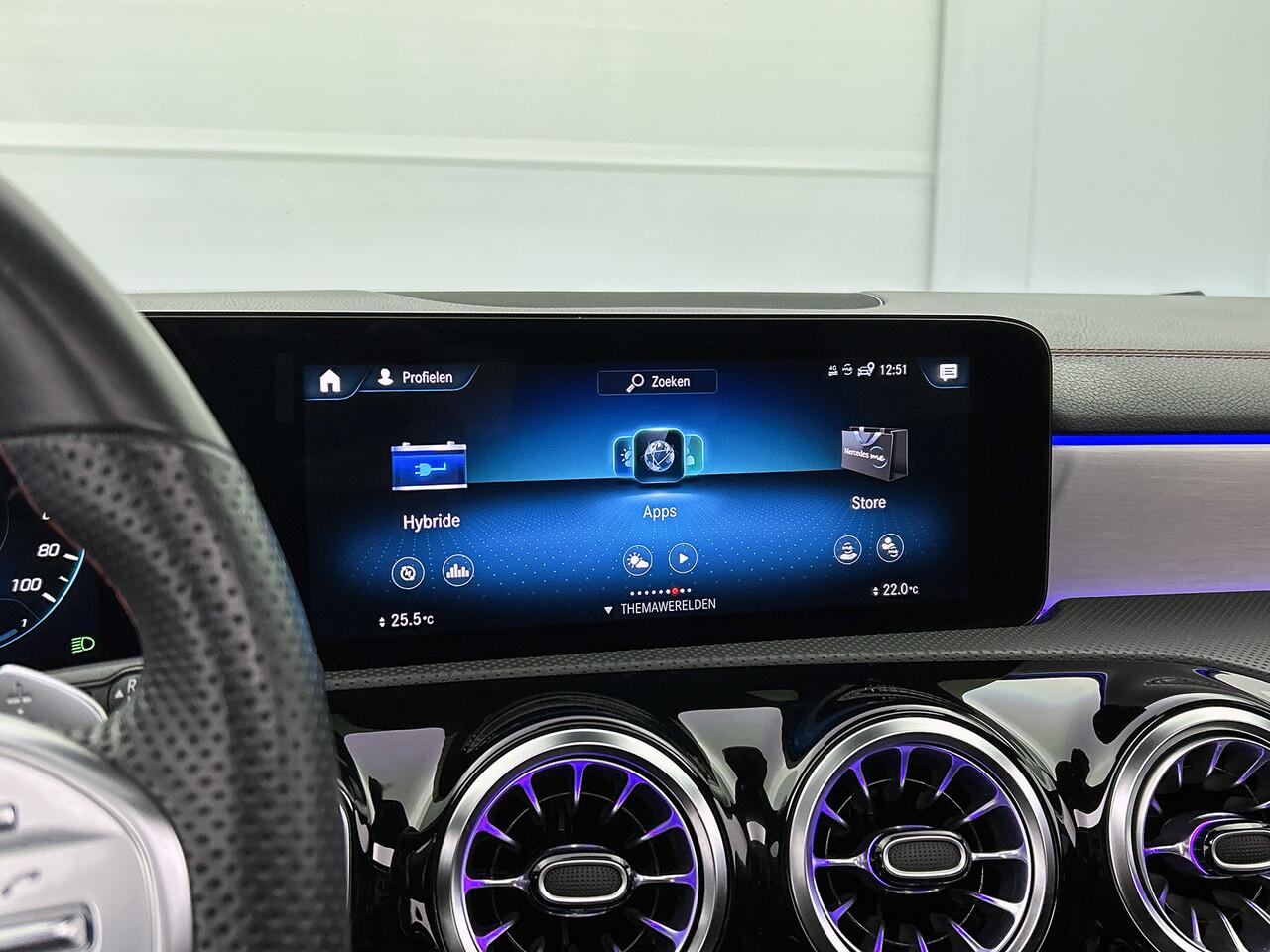 Mercedes-Benz CLA-KLASSE Shooting Brake 250 e AMG Line | Panoramadak | 360°-camera | Nightpakket | Multibeam led | Sfeerverlichting | Inclusief 24 maanden MB Certified garantie voor Europa.