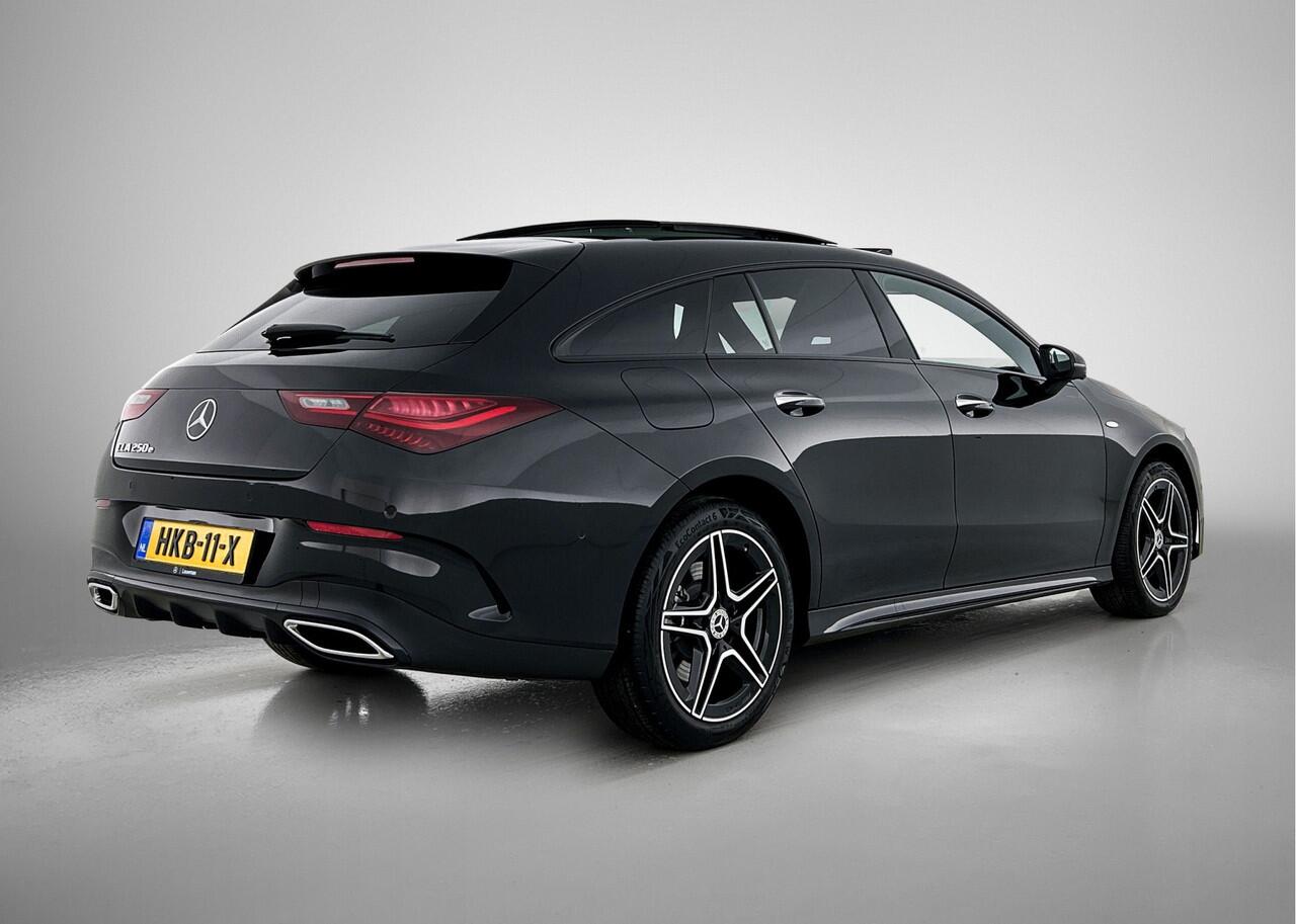 Mercedes-Benz CLA-KLASSE Shooting Brake 250 e Business Solution AMG AMG Line | Night Pakket |Panorama Schuif-Kanteldak | Memory Stoelen | Head-up display | Parkeerpakket met 360°-camera. Inclusief 24 maanden Mercedes-Benz Certified garantie voor Europa.