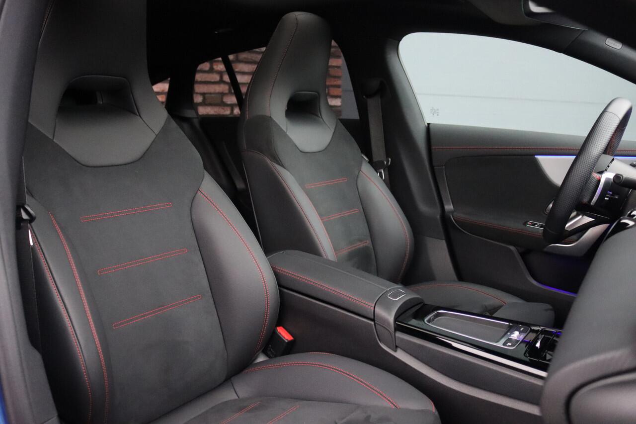 Mercedes-Benz CLA-KLASSE Shooting Brake 250 e Star Edition AMG Line | Facelift | Panoramadak | Camera | Advanced Sound System | Keyless Go | Multibeam LED | Augemented Reality |