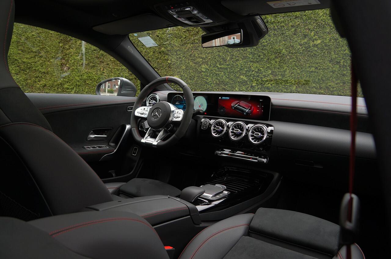 Mercedes-Benz CLA-KLASSE Shooting Brake CLA AMG 45 4M+ | Distronic Pano Trekhaak