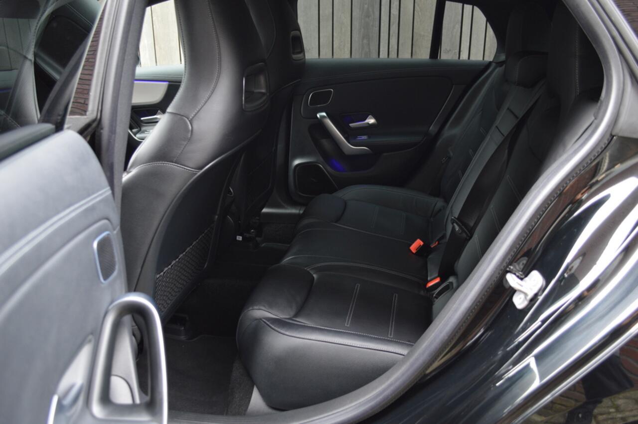 Mercedes-Benz CLA-KLASSE Shooting Brake 250 e AMG Led Leder Panorama Memory Distronic Burmester Camera 360 Head-Up Pdc