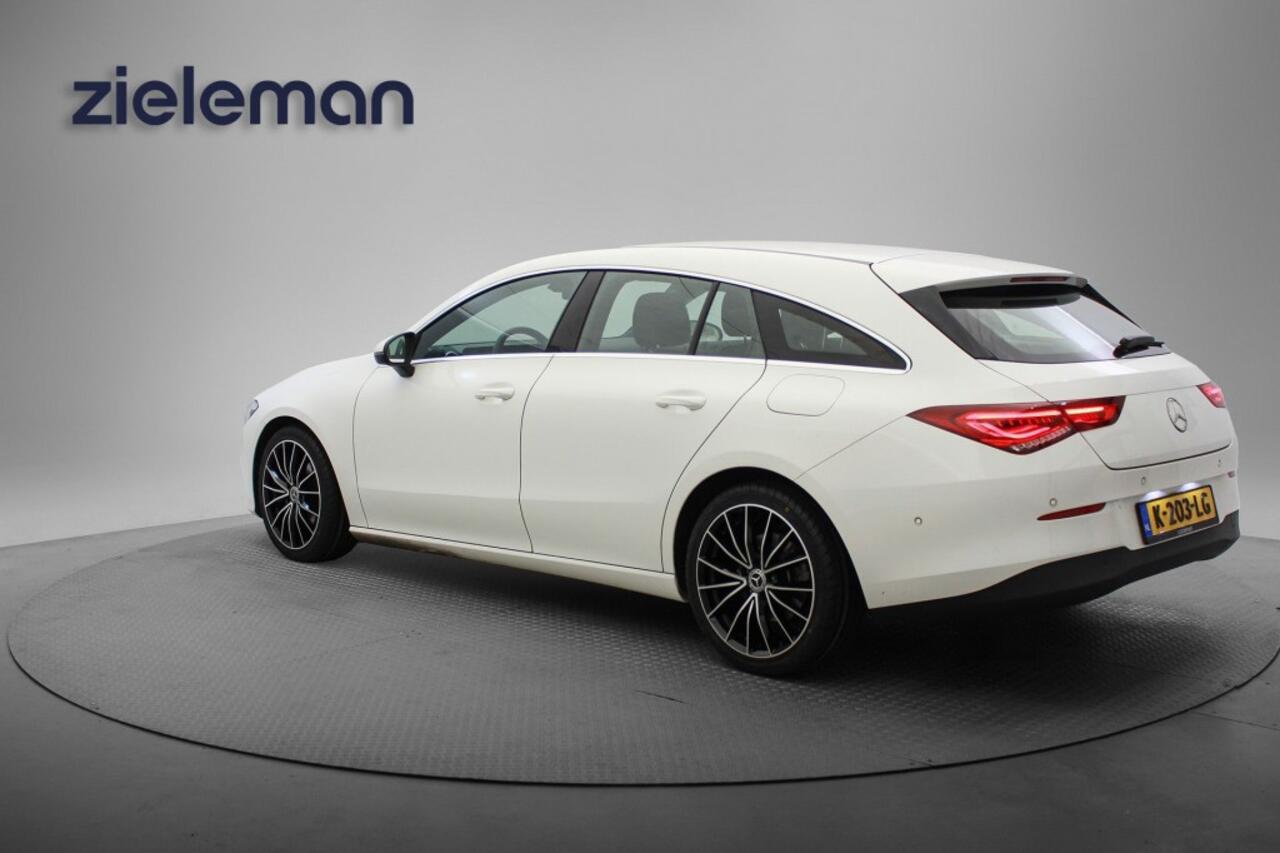 Mercedes-Benz CLA-KLASSE Shooting Brake 180 Business Solution Automaat - Carplay, Navi, Camera, Cruise, Stoelverw.