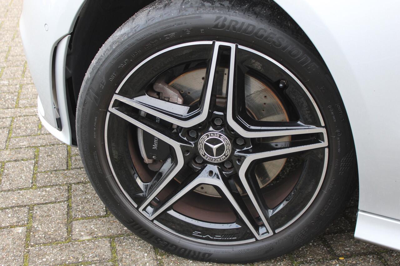 Mercedes-Benz CLA-KLASSE Shooting Brake 250e AUT8 AMG Limited NIGHT PAKKET PANORAMADAK CARPLAY SFEER KEY-LESS GO
