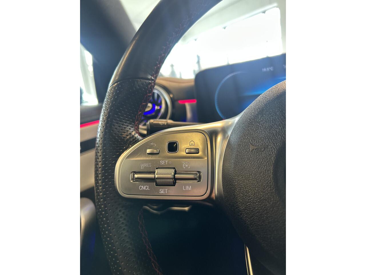 Mercedes-Benz CLA-KLASSE 250 e AMG Line | Panoramadak | Sfeerverlichting | Achteruitrijcamera | Cruise control | Climate control | Apple carplay | Elek. inklapbare spiegels