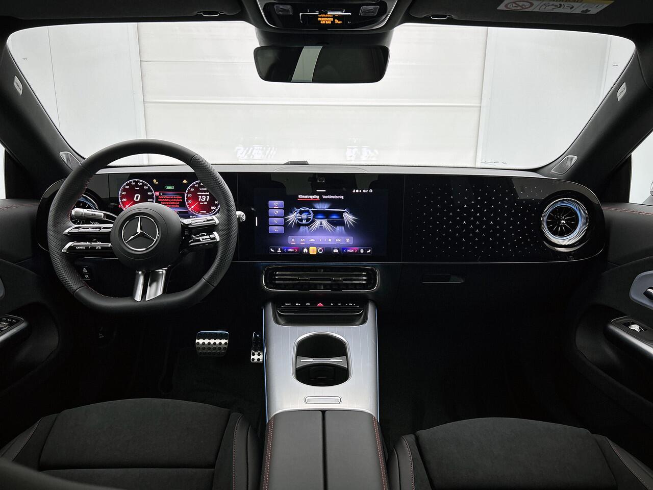 Mercedes-Benz CLA-KLASSE 250+ Launch Edition 85 kWh | Trekhaak | Warmtepomp | Multibeam LED | Panoramadak | Nightpakket | Smartphone integratie | Memorypakket | Adaptieve Cruisecontrol | 19 inch AMG velgen |