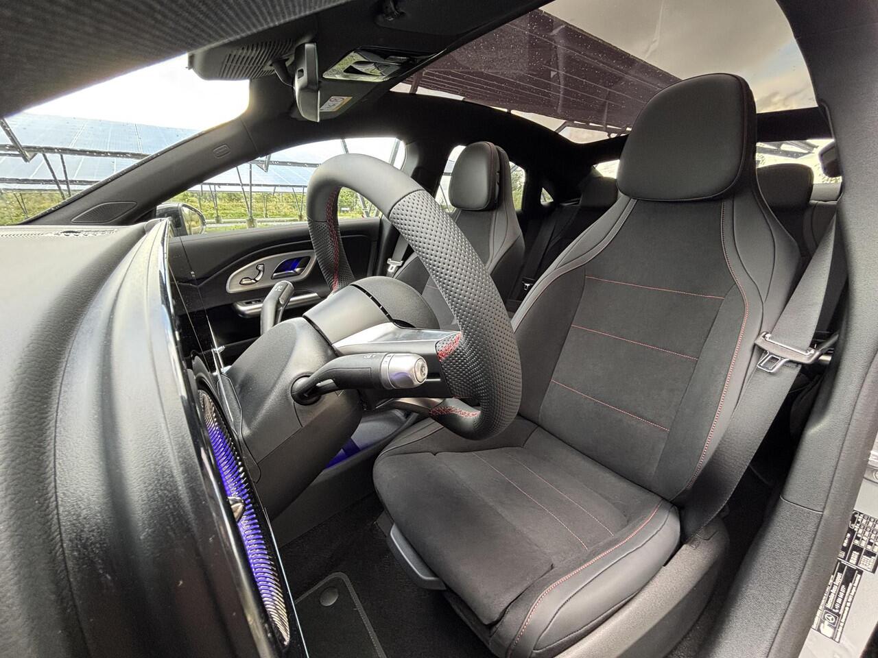 Mercedes-Benz CLA-KLASSE 250+ Launch Edition 85 kWh | Night | Panoramadak | DISTRONIC | Achteruitrijcamera | Dodehoekassistent | Trekhaak |