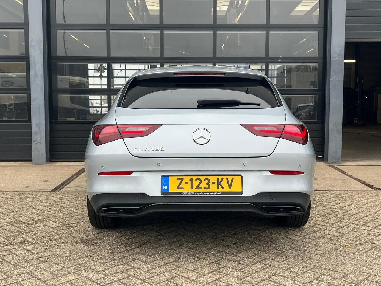 Mercedes-Benz CLA-KLASSE Shooting Brake 180 Luxury Line