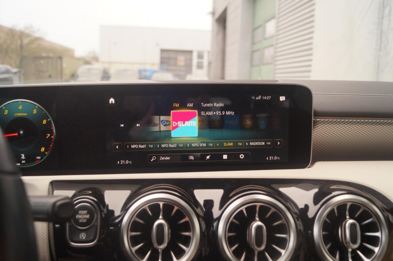 Mercedes-Benz CLA-KLASSE 180 Automaat Business Solution Pro Plus