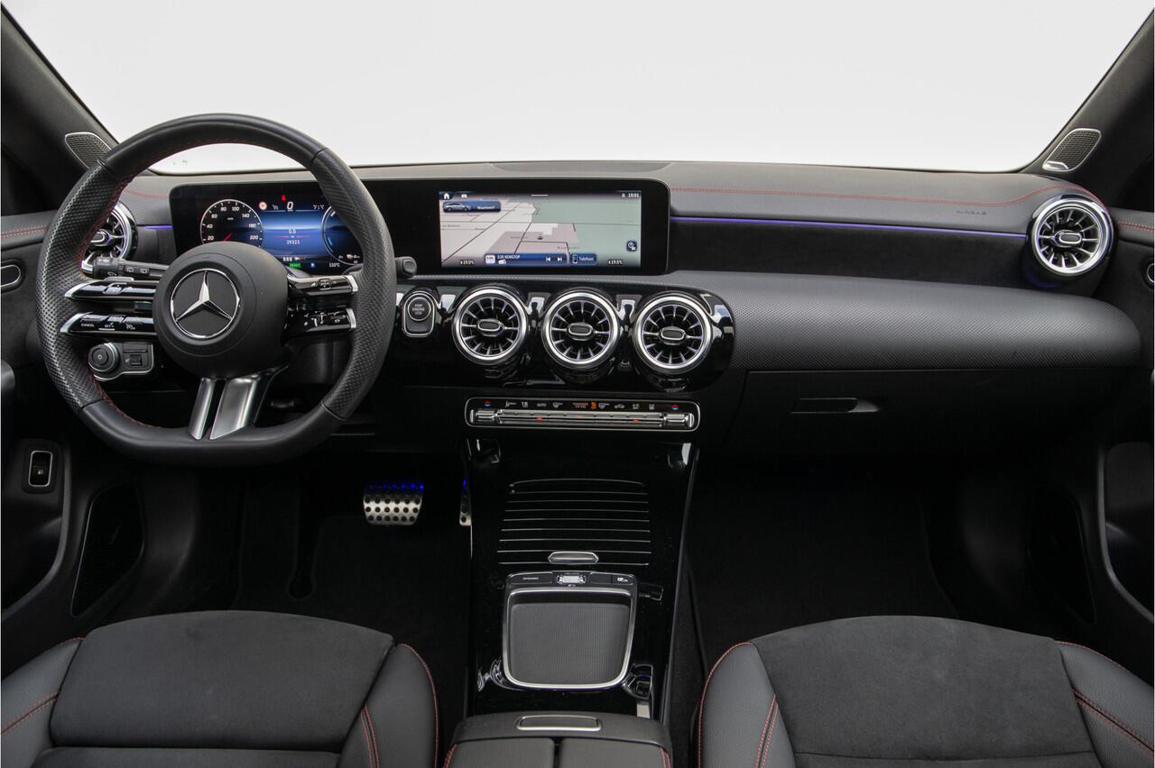 Mercedes-Benz CLA-KLASSE Shooting Brake 250 e AMG Premium, Nightpack, Pano, Key-Less, Burmester, Hybrid 2024