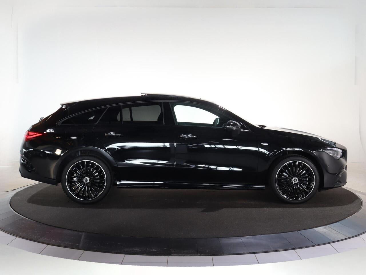 Mercedes-Benz CLA-KLASSE Shooting Brake 250e Business Solution AMG | Panoramaschuifdak | Head-up display | 360° camera | Dodehoekassistent |