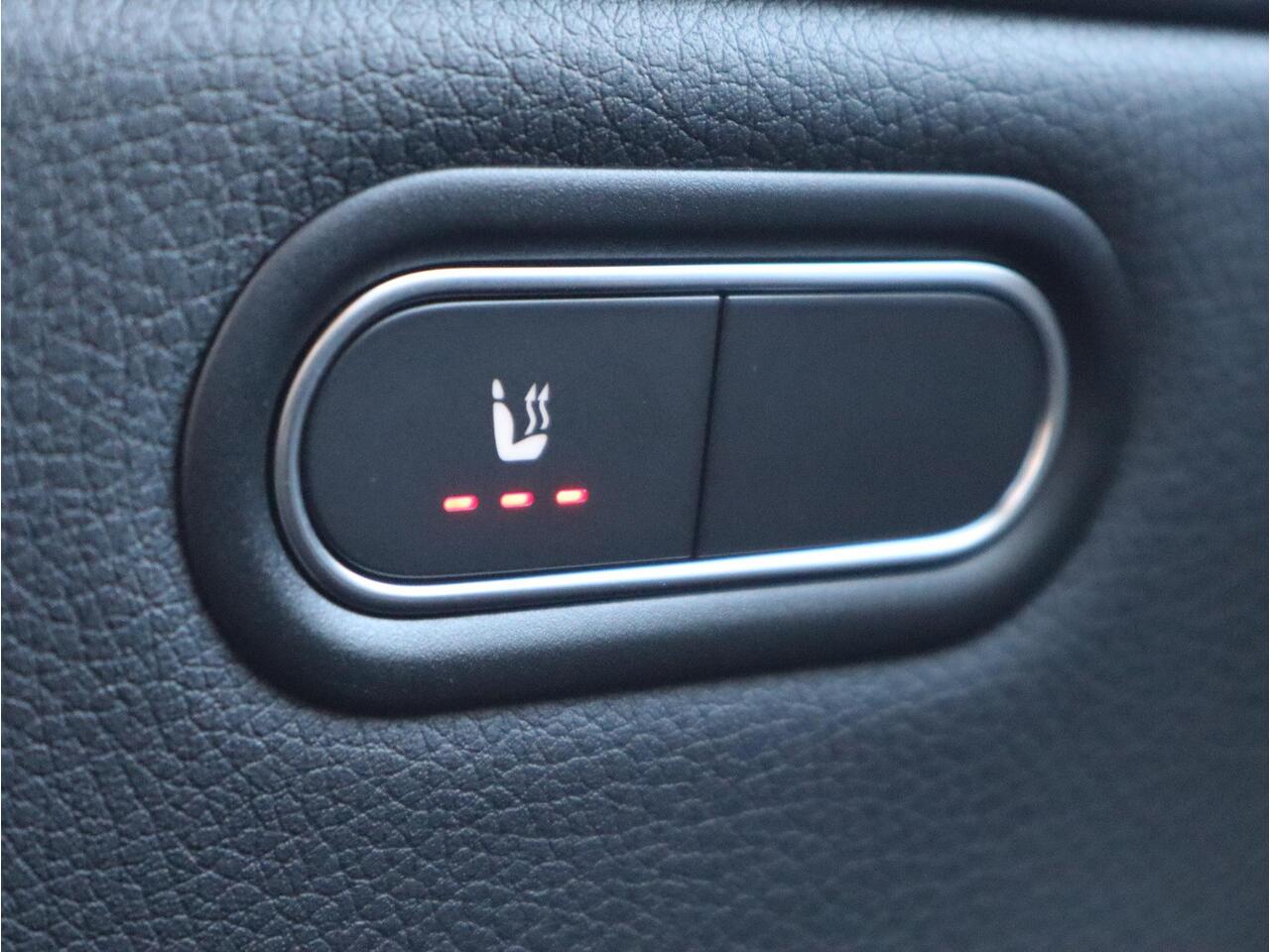 Mercedes-Benz CLA-KLASSE Shooting Brake 180 Business Solution Luxury