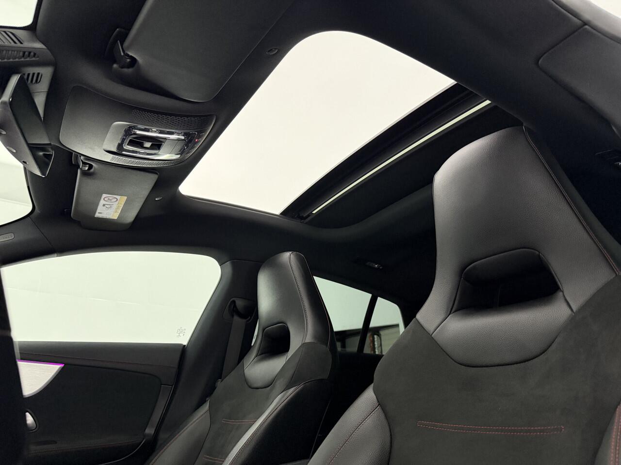 Mercedes-Benz CLA-KLASSE Shooting Brake 200 AMG | Pano | Sfeer | Virtual | Camera | Trekh. | Carplay | LED | NAP