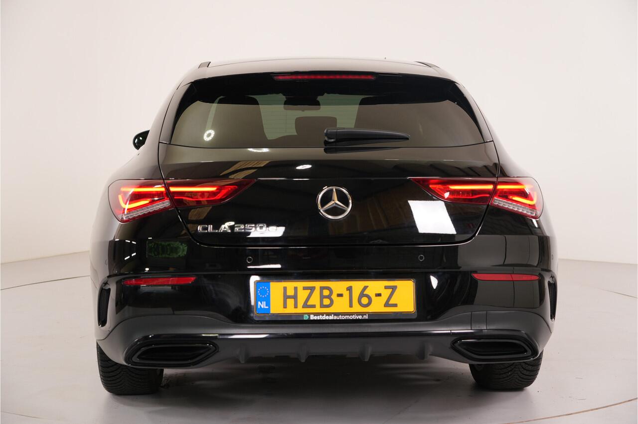 Mercedes-Benz CLA-KLASSE Shooting Brake 250 e AMG Night PHEV 218 pk | Pano | Memory | Keyless | El. achterklep |