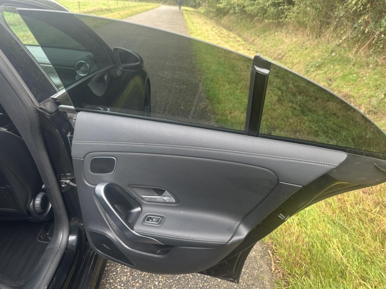 Mercedes-Benz CLA-KLASSE 200 Bus. Sol. AMG