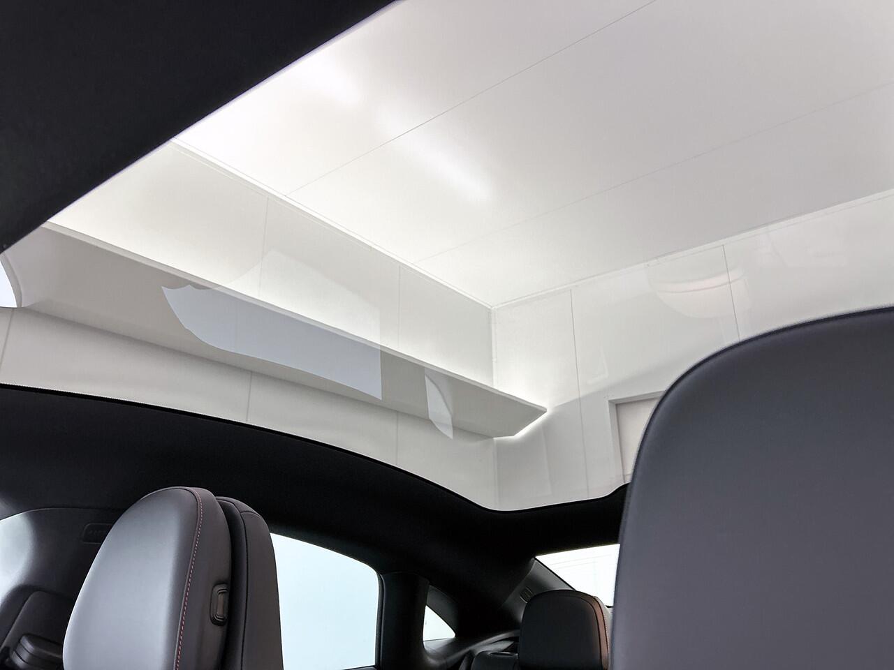 Mercedes-Benz CLA-KLASSE 250+ Launch Edition 85 kWh | Trekhaak | Smartphone Integratie | Memorypakket | Warmtepomp | GUARD 360° vehicle protection | Nightpakket | Sierdelen aluminium | MULTIBEAM LED |