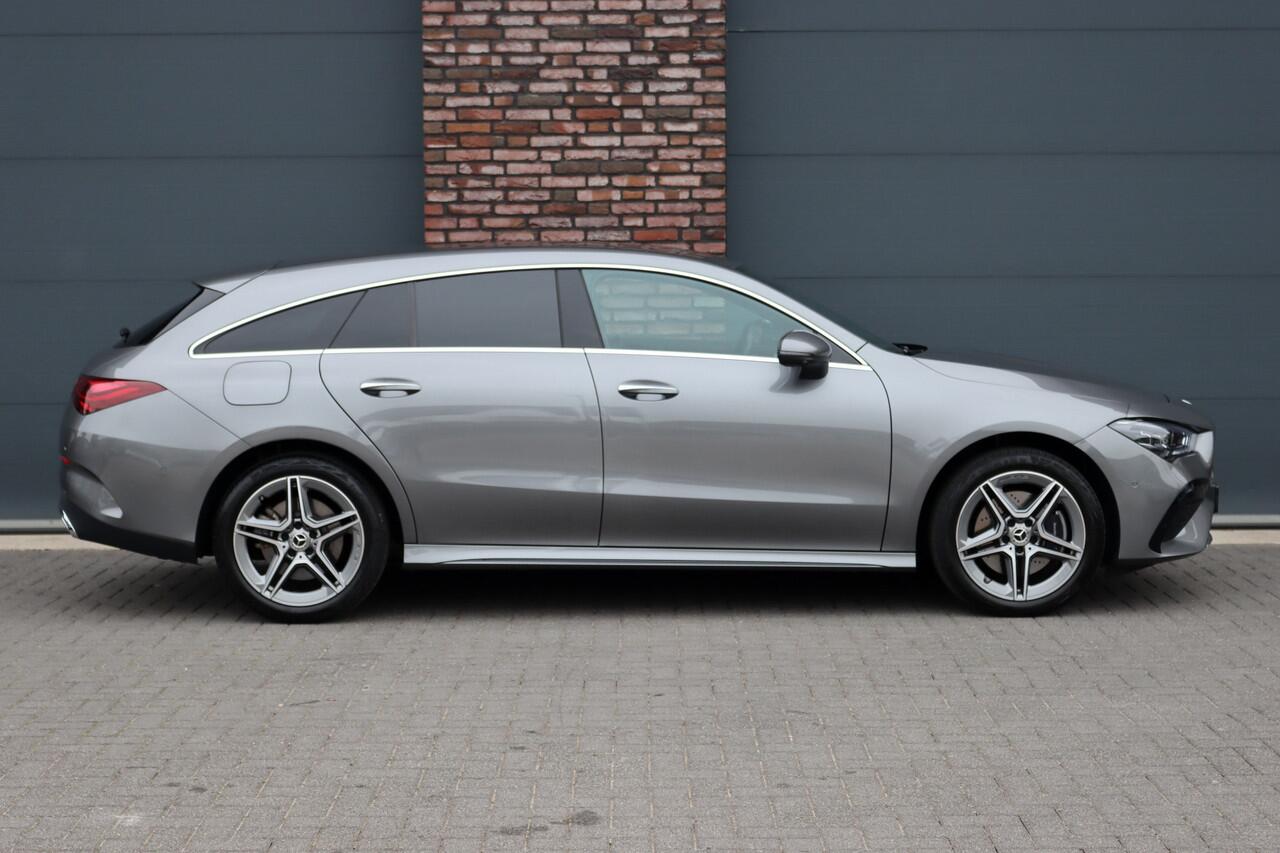 Mercedes-Benz CLA-KLASSE Shooting Brake 250 e AMG Line | Facelift | Distronic | Surround Camera | Verwarmd Stuurwiel | Keyless Go | Sfeerverlichting | Apple Carplay/Android Auto | Multibeam LED |
