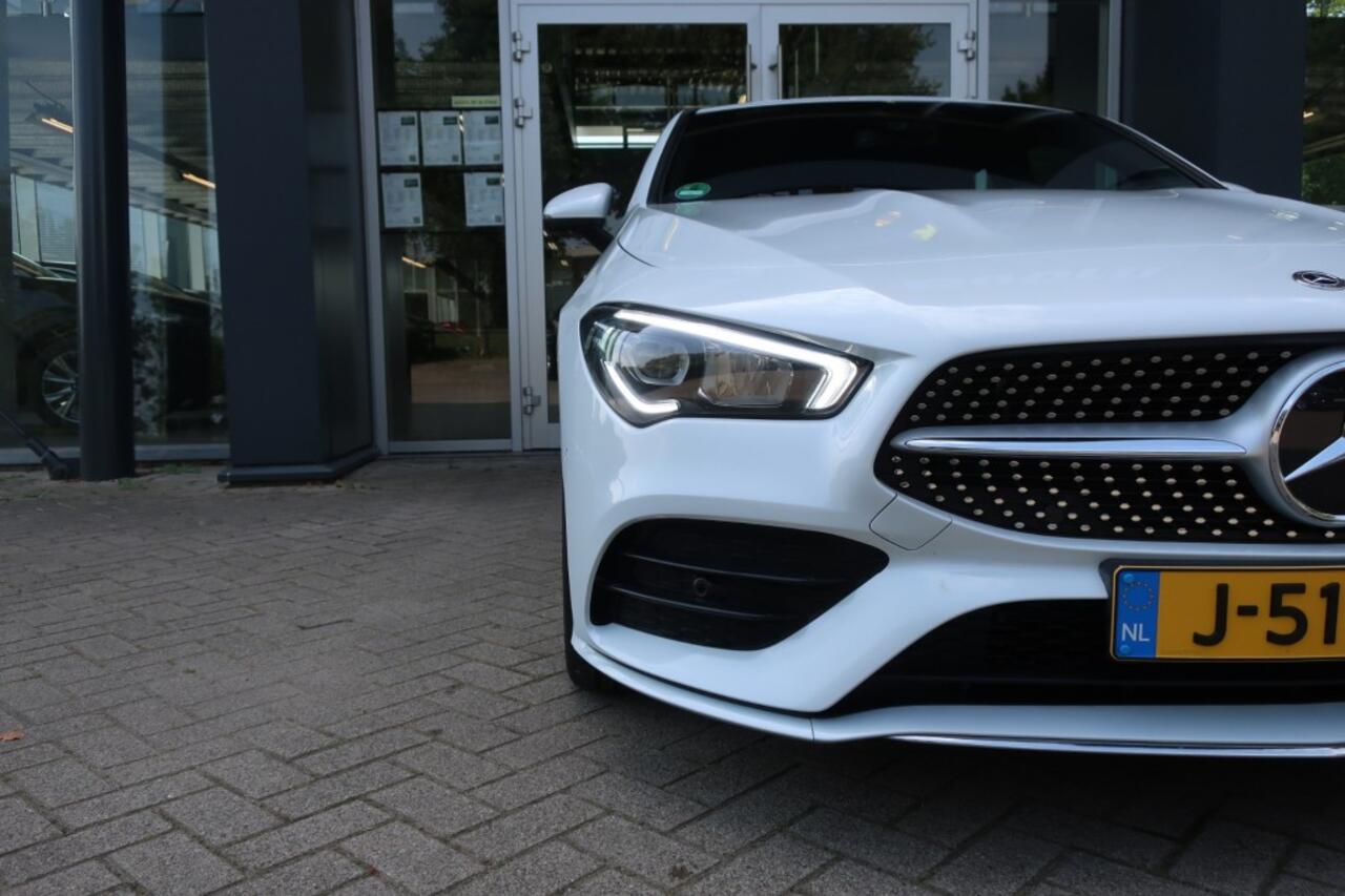 Mercedes-Benz CLA-KLASSE CLA180 AMG LINE, Navi, Apple Carplay/ Android Auto, LED, etc.