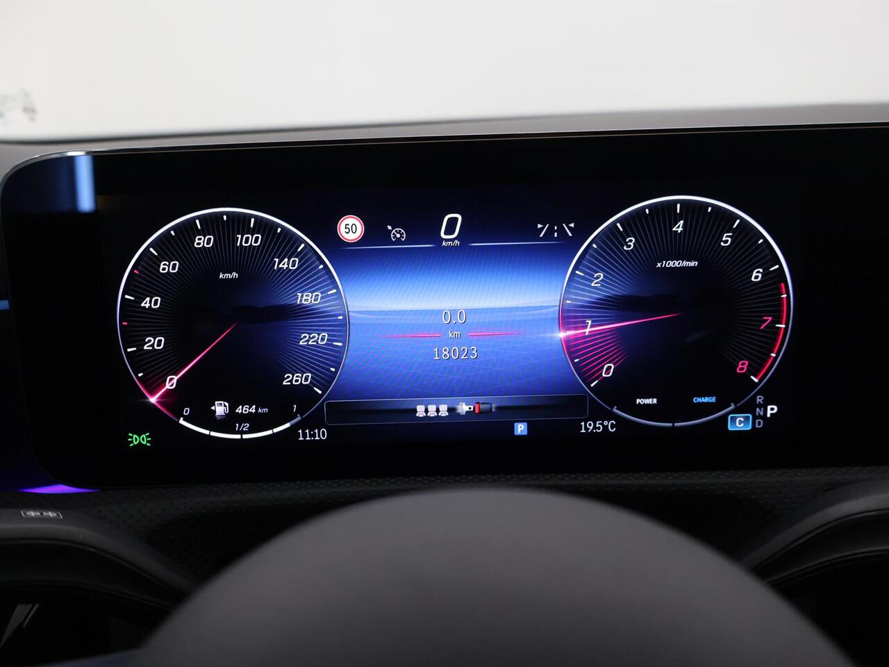 Mercedes-Benz CLA-KLASSE Shooting Brake 180 Star Edition AMG Line LIMITED | Panoramaschuifdak | Night | Achteruitrijcamera