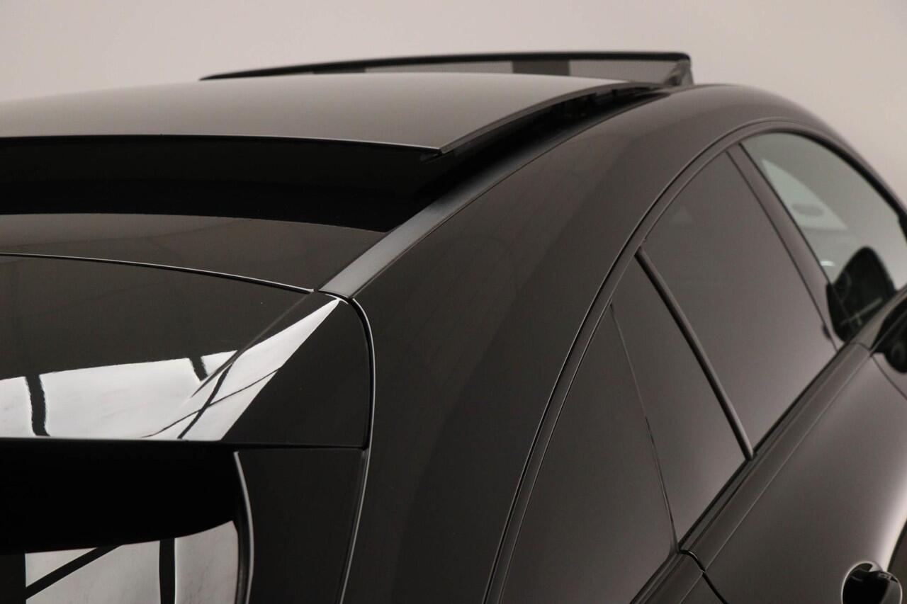 Mercedes-Benz CLA-KLASSE Shooting Brake 250 e AMG-Line Premium Plus | PANORAMADAK | DAB | APPLE | TREKHAAK