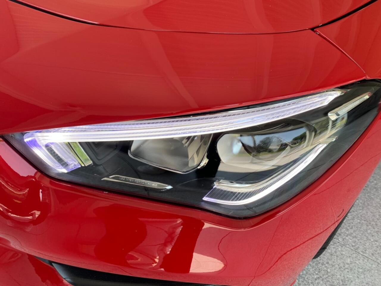 Mercedes-Benz CLA-KLASSE Shooting Brake 180 Premium cruise/airco/lane assist/All-in prijs incl afleverbeurt