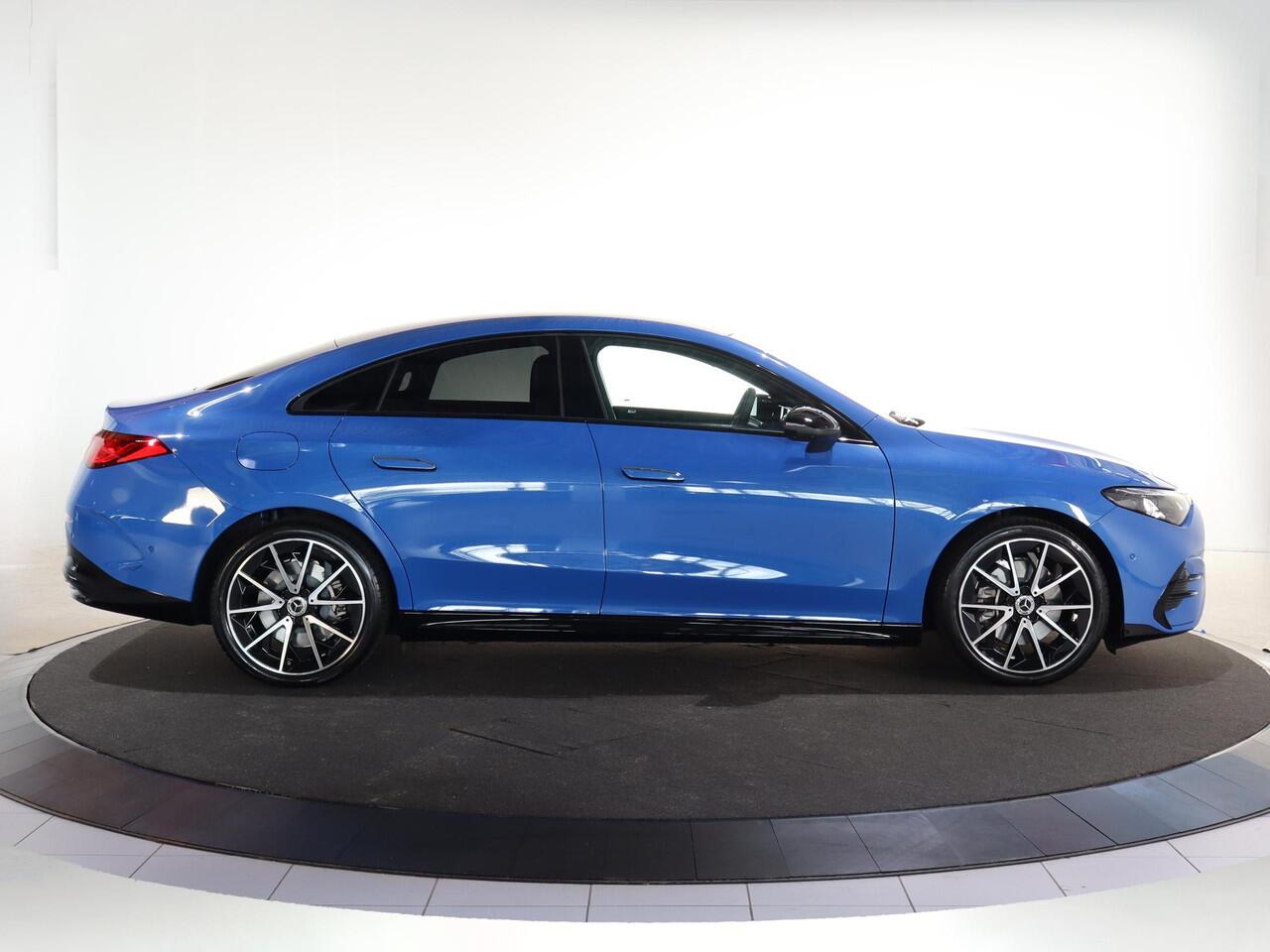 Mercedes-Benz CLA-KLASSE 250+ Launch Edition 85 kWh | Night | Panoramadak | Stoelverwarming | DISTRONIC | Achteruitrijcamera | Trekhaak |