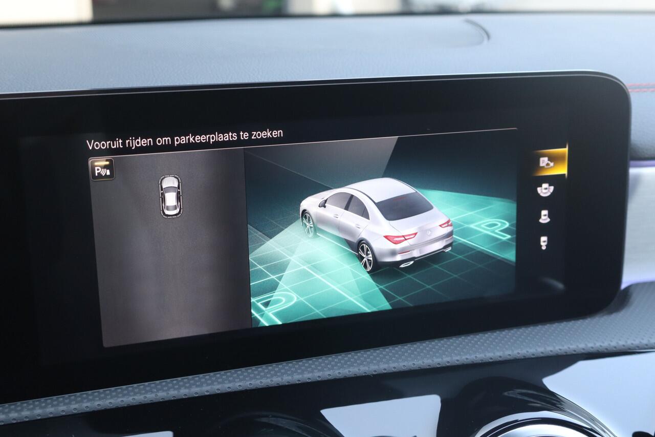 Mercedes-Benz CLA-KLASSE 200 Business Solution AMG NL-Auto!! Pano I Elek.Stoelen I Key-Less