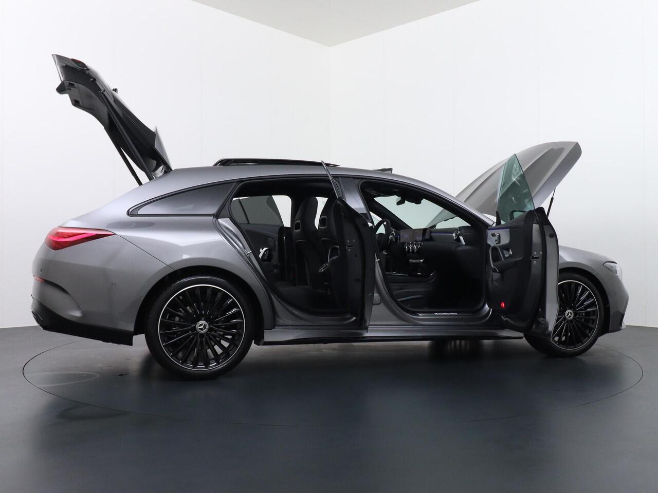 Mercedes-Benz CLA-KLASSE Shooting Brake 180 Business Solution AMG | Panorama - Schuifdak | Distronic Cruise Control | Memorystoelen | Head-Up Display | 360° Camera | Apple Carplay & Android Auto | Nightpakket