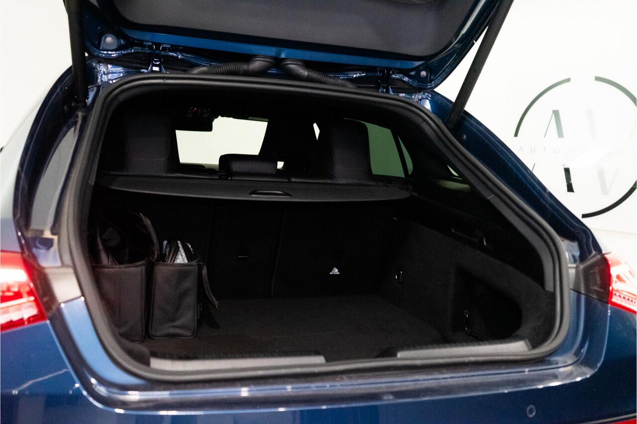 Mercedes-Benz CLA-KLASSE Shooting Brake 250 e AMG Line 218PK Premium | Night | Sfeer | MBUX | Stoelverw. | Multibeam | Garantie GERESERVEERD