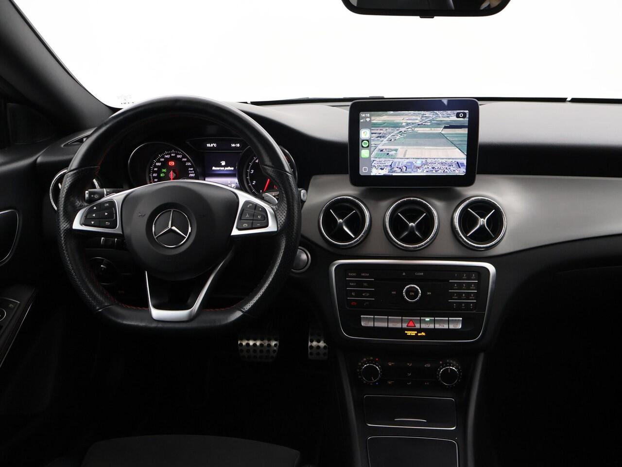 Mercedes-Benz CLA-KLASSE Shooting Brake 180 AMG NIGHT + PANORAMA SCHUIFDAK | APPLE CARPLAY | CAMERA | STOELVERW. |