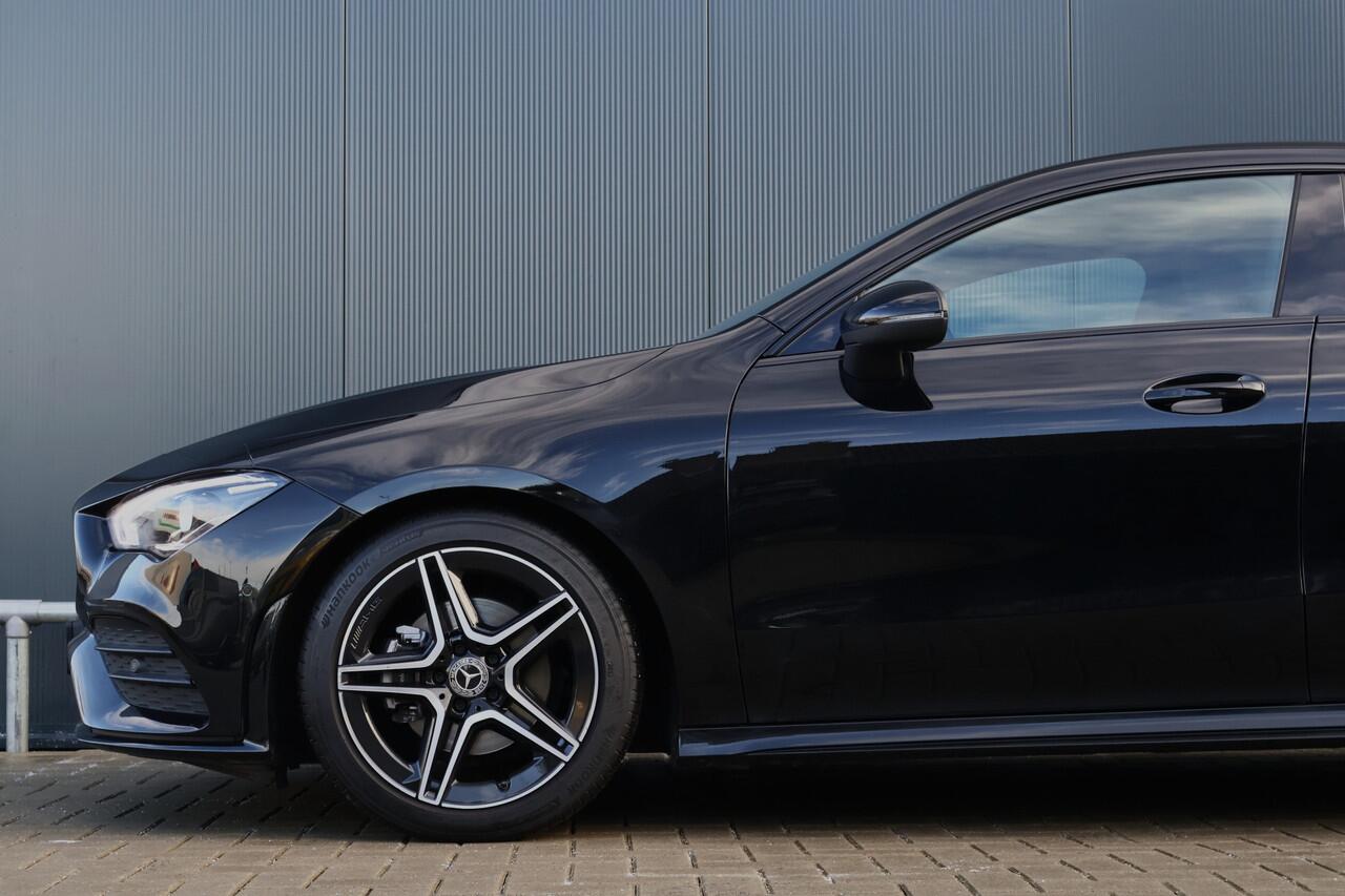 Mercedes-Benz CLA-KLASSE 180 AMG Business Solution | Stoelverwarming | Camera | Wide Screen Cockpit | Sfeerverlichting | Leer / Alcantara