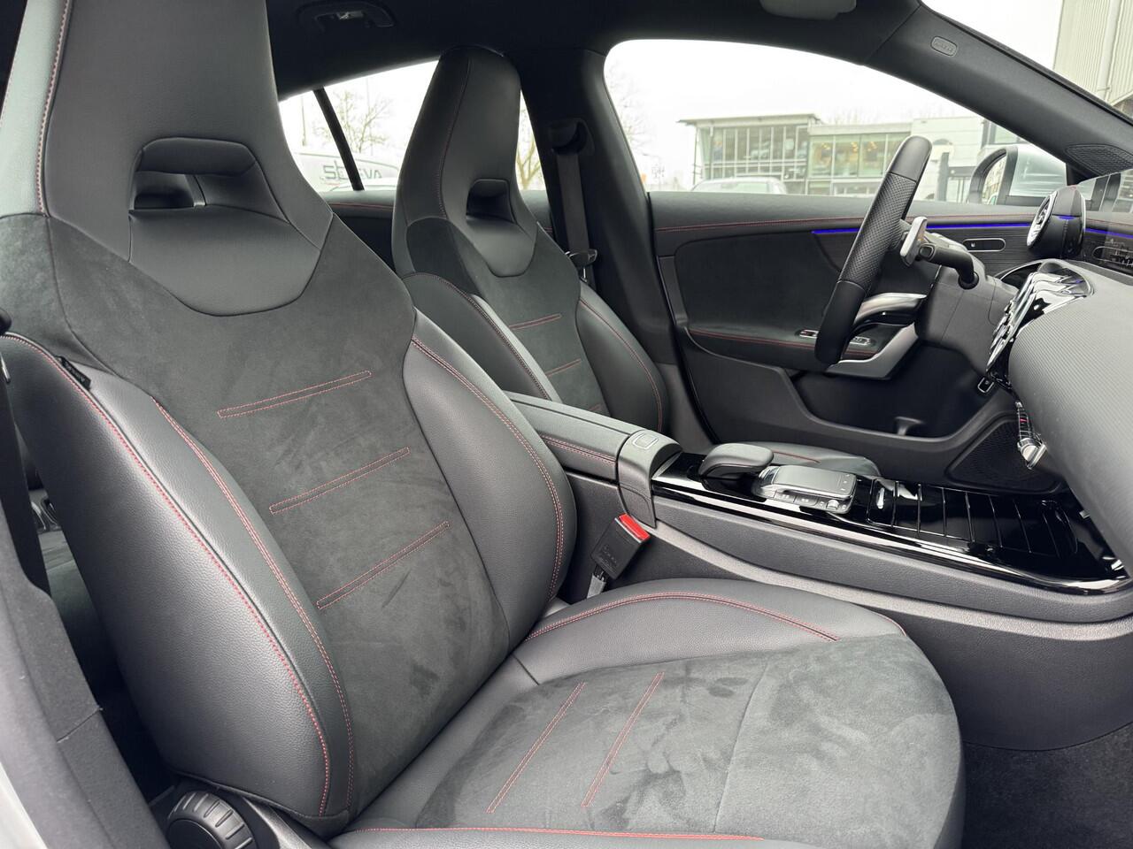 Mercedes-Benz CLA-KLASSE Shooting Brake 180 AMG Line | Achteruitrijcamera | Stoelverwarming |