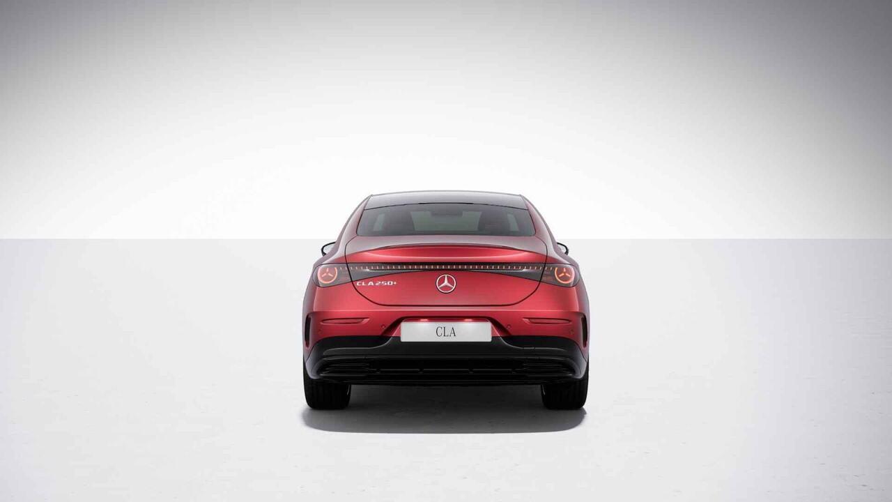 Mercedes-Benz CLA-KLASSE 250+ Launch Edition 85 kWh | Panoramadak | Stoelverwarming | Nightpakket | DISTRONIC | Achteruitrijcamera | Dodehoekassistent |