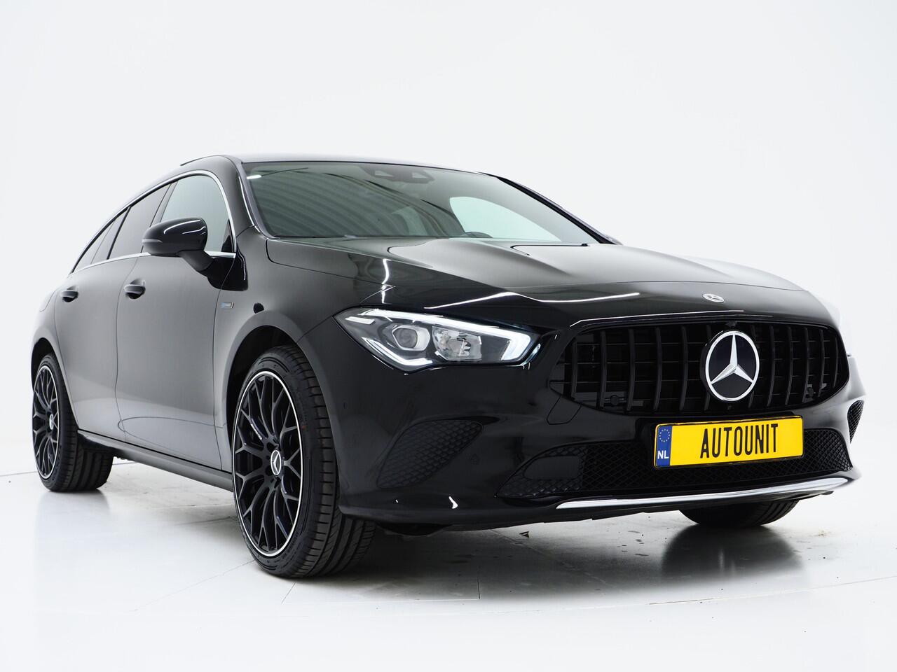 Mercedes-Benz CLA-KLASSE Shooting Brake 250e Panamericana | Panoramadak | Sfeerverlichting | Leder | Camera | Widescreen | DAB