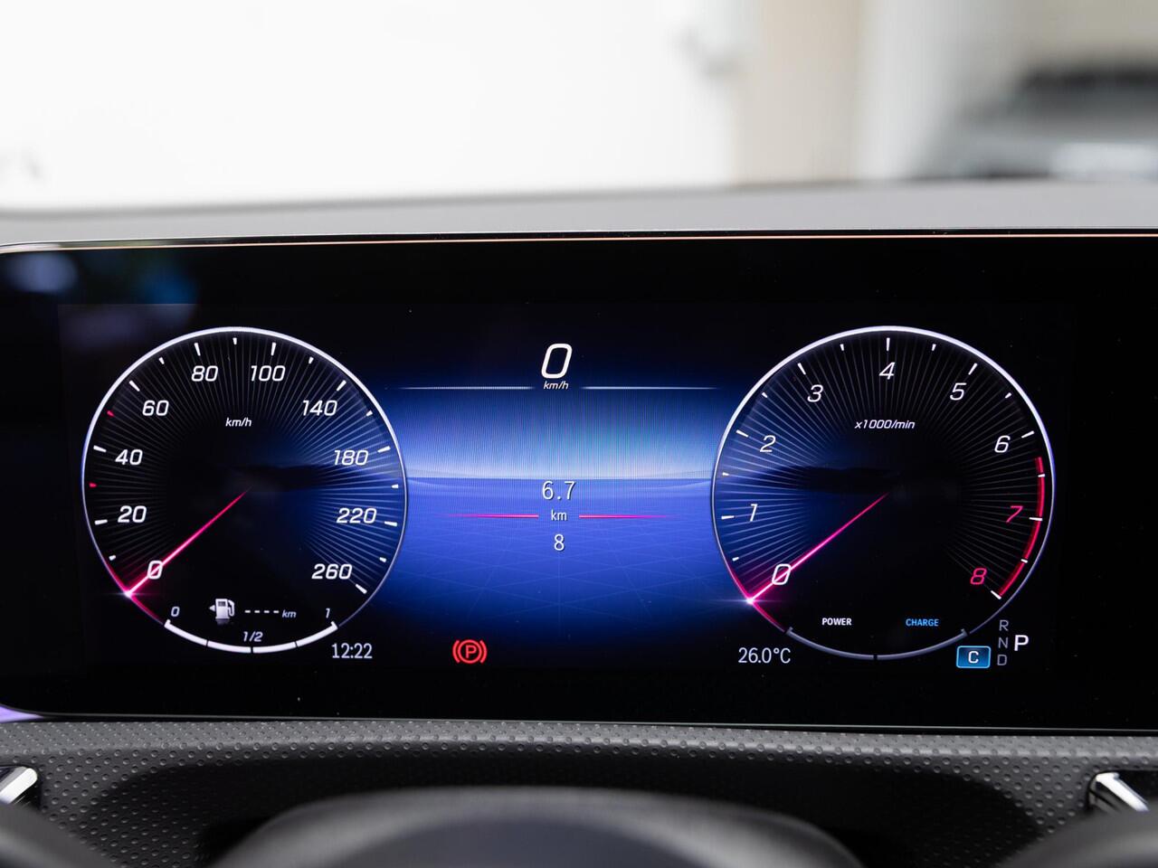 Mercedes-Benz CLA-KLASSE Coupé 180 Business Solution AMG