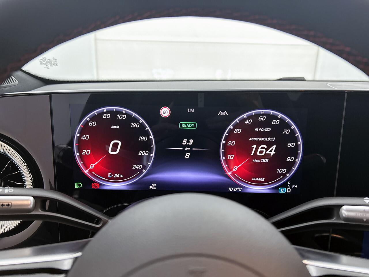 Mercedes-Benz CLA-KLASSE 250+ Launch Edition 85 kWh | Nightpakket | Antidiefstal pakket URBAN GUARD | Memorypakket voorstoelen | Smartphone integratiepakket | Warmtepomp | Sierdelen aluminium | Adaptieve Cruisecontrol |