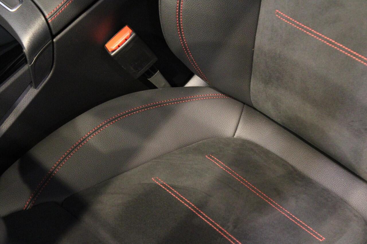 Mercedes-Benz CLA-KLASSE Shooting Brake 180 Star Edition AMG LIMITED Panorama dak