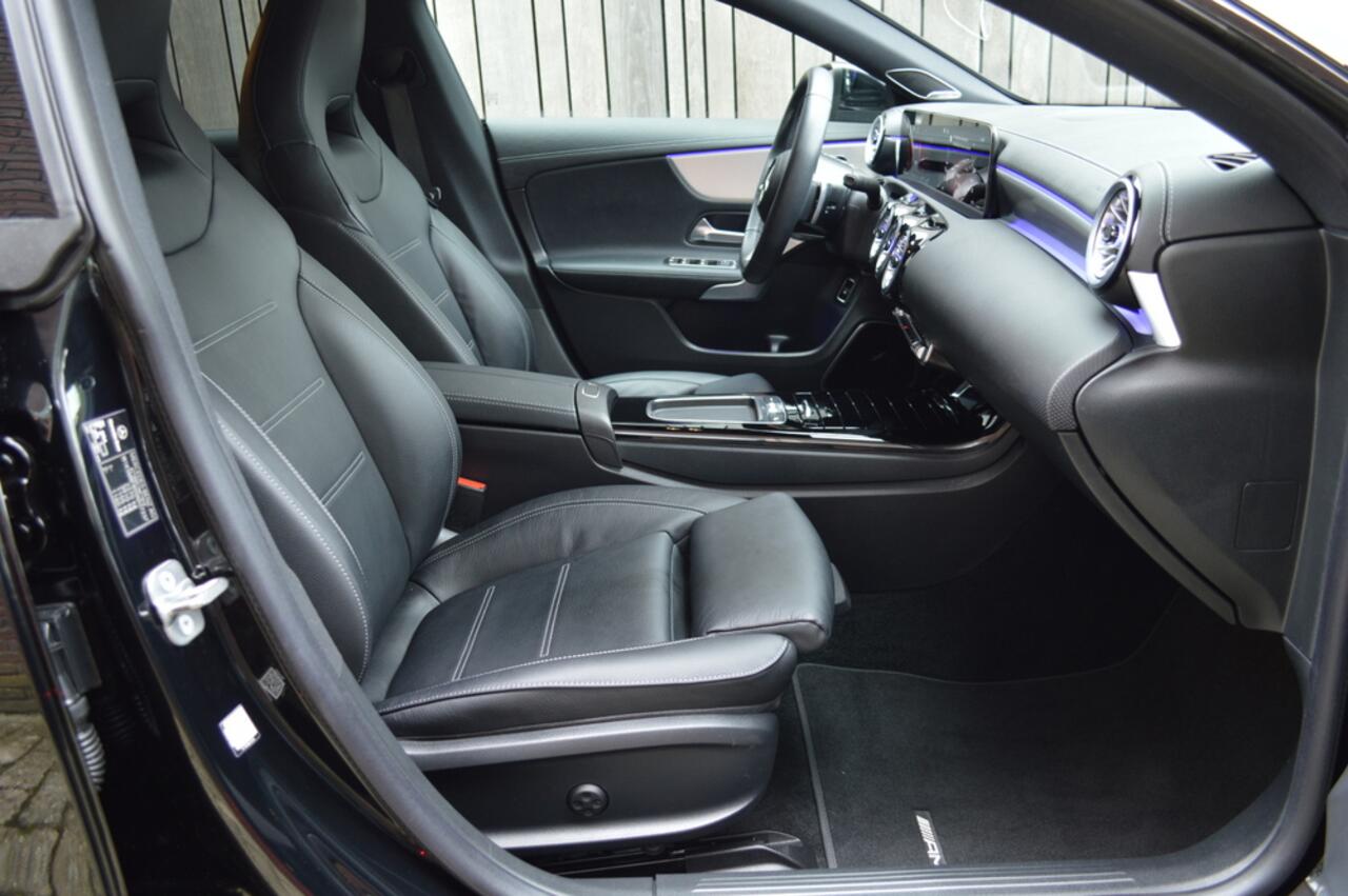 Mercedes-Benz CLA-KLASSE Shooting Brake 250 e AMG Led Leder Panorama Memory Distronic Burmester Camera 360 Head-Up Pdc