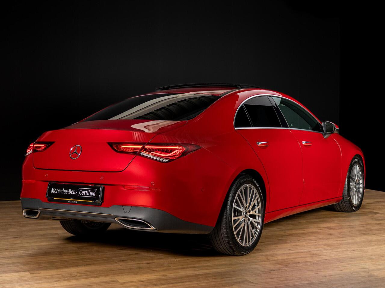 Mercedes-Benz CLA-KLASSE Coupé 180 Luxury Line Premium | Panorama dak