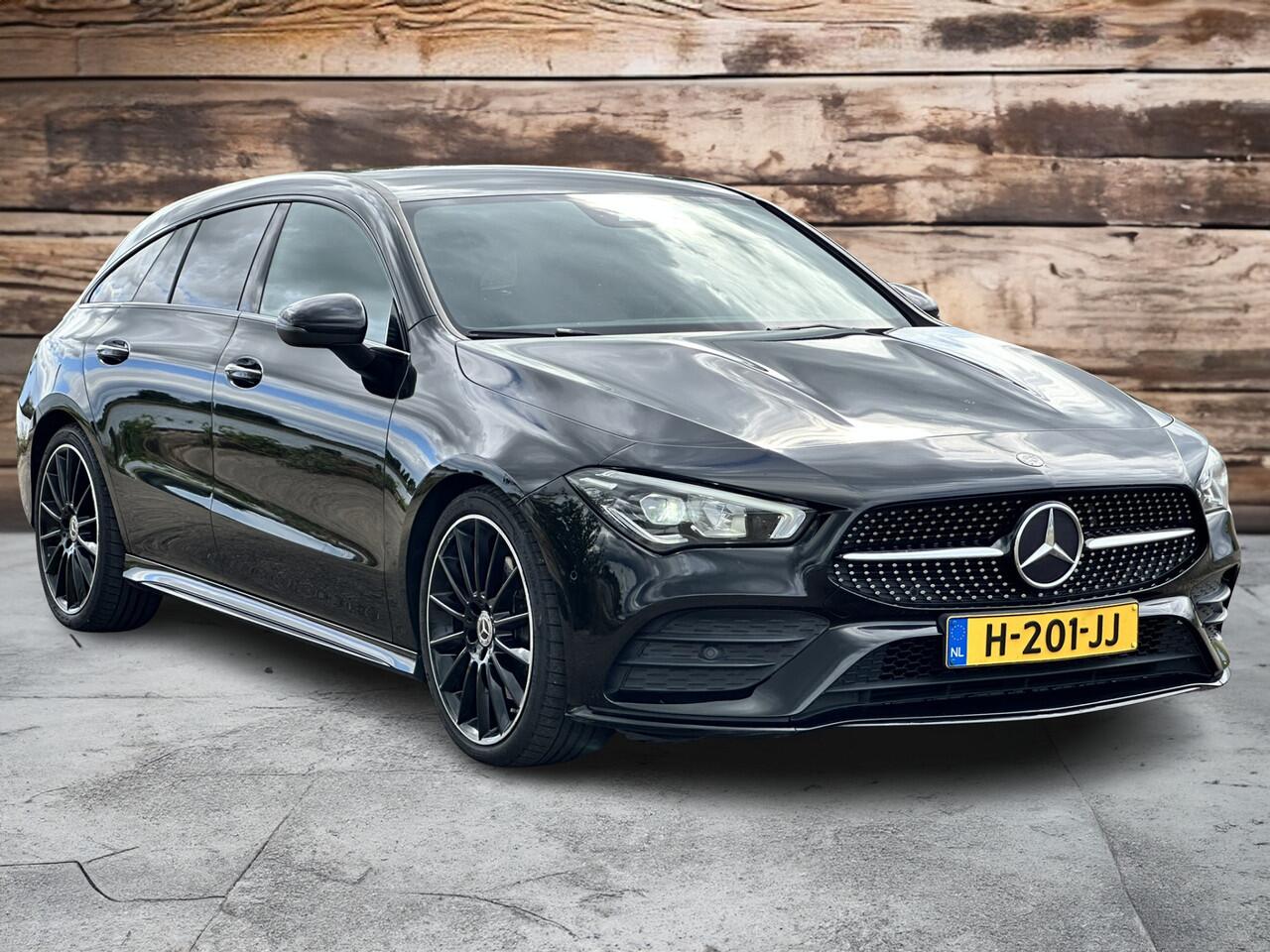 Mercedes-Benz CLA-KLASSE Shooting Brake 200 Business Solution AMG