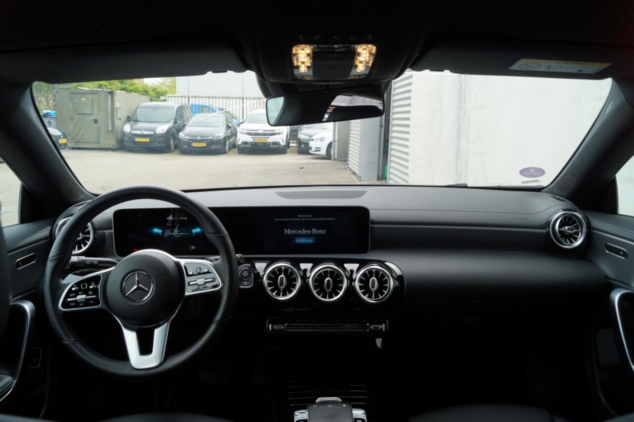 Mercedes-Benz CLA-KLASSE Shooting Brake 200 163pk Business Solution Pro -LEER-